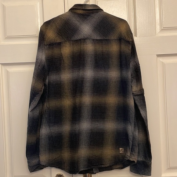 Revolution Men’s Flannel Button Down Shirt, Size Large. Black and brown plaid. - Picture 5 of 7